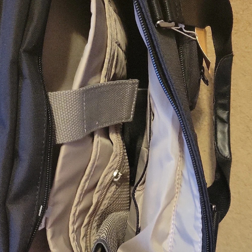 La Packmore Travel Bag New Black Shoulder Laptop